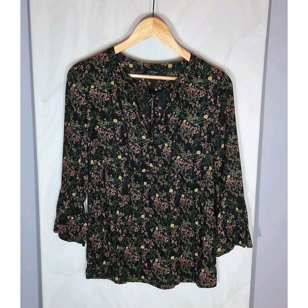 Lucky Brand Top Sz M Black Floral